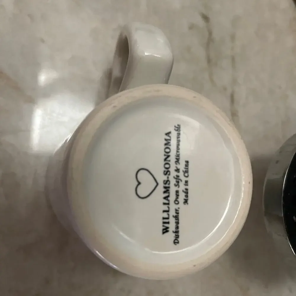 vintage Williams Sonoma white porcelain mug Heart handle valentines Love